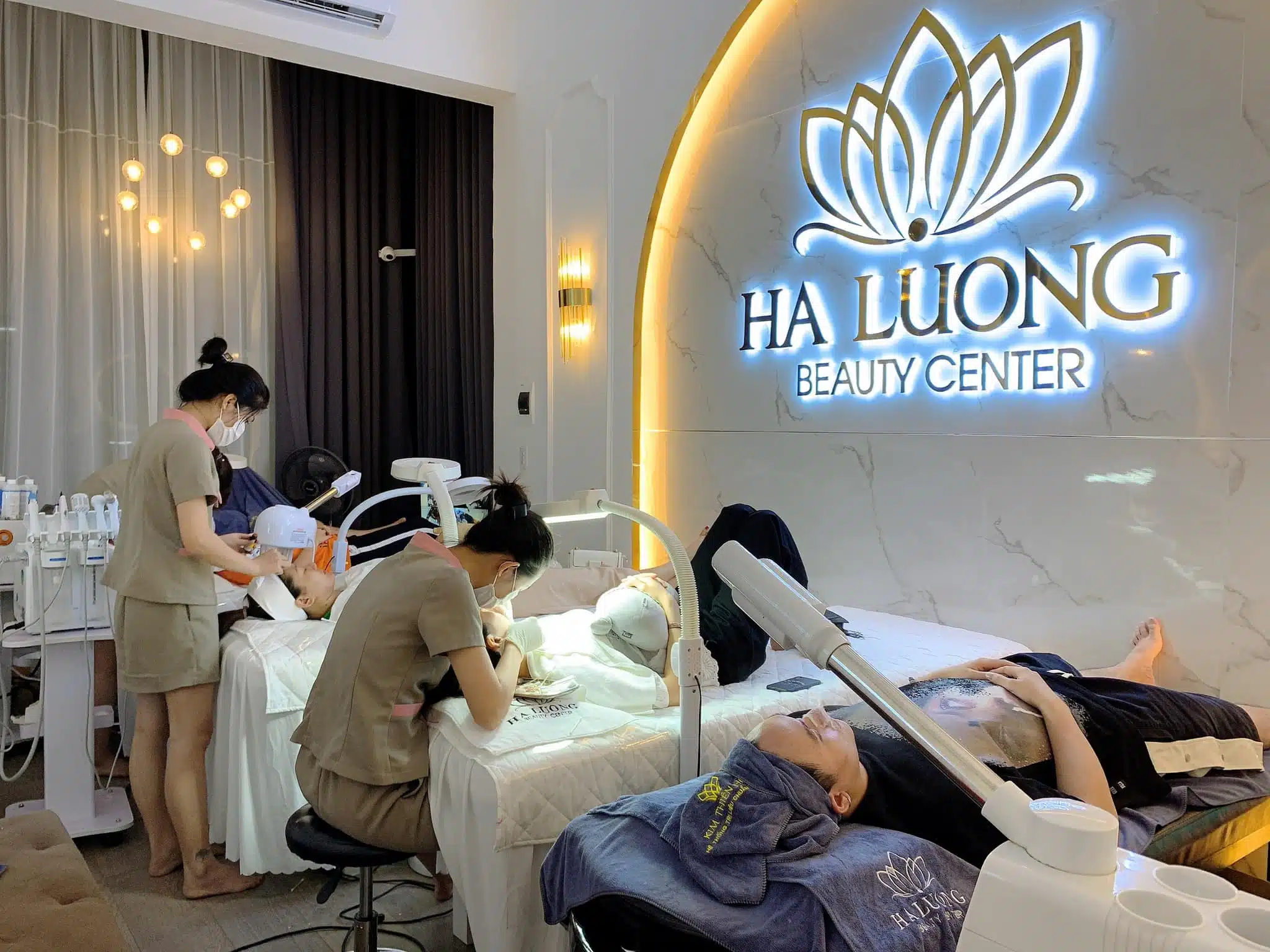 Ha Luong Beauty Center là địa điểm đào tạo nghề spa nổi tiếng tại Hải Dương